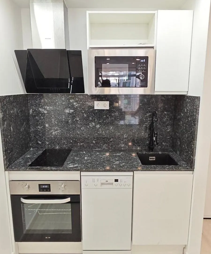 Fantastico Apartamento 2 Habitaciones Dobles サロウ 0*,  スペイン